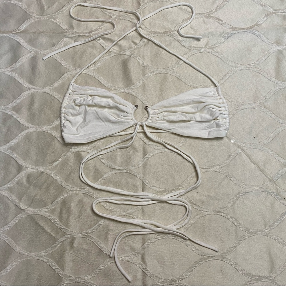 Tresser - Key Hole Strap Around White Halter Crop Top
